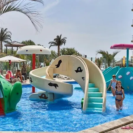 Luxury Beach And Spa Prima Linie La Mare Premium Suit * Năvodari